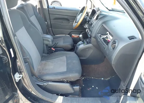 2013 Jeep Patriot Sport z USA, uszkodzony, nr VIN 1C4NJRBBXDD261527